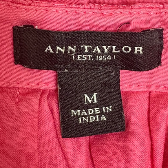 Ann Taylor Pink Ruched Sleeveless Stretch Blouse Size Medium - Picture 5 of 6